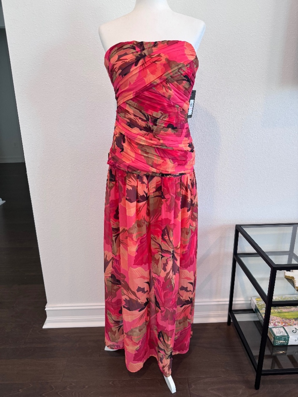 BCBGMaxAzria Womens Strapless Maxi Dress Bellini Blush Floral Print Size 10 NWT